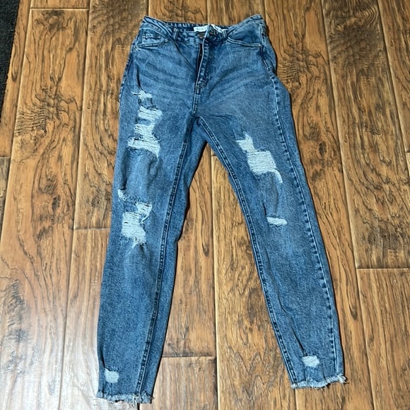 𝅺Tinseltown High Rise Skinny Jeans - Picture 1 of 4